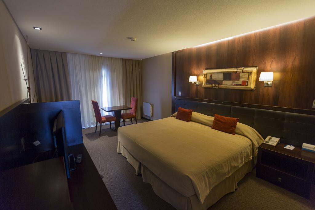 Imago Hotel & Spa El Calafate Exterior photo
